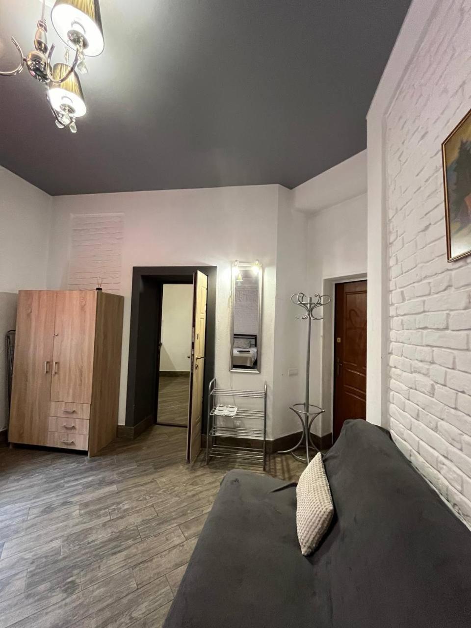 Shpytalna Apartments Lviv Exterior foto
